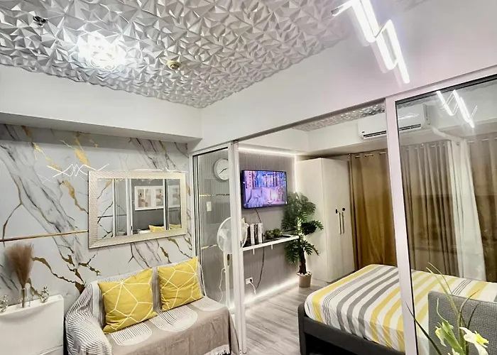 Aparthotel Azure Staycation By Cm Manila