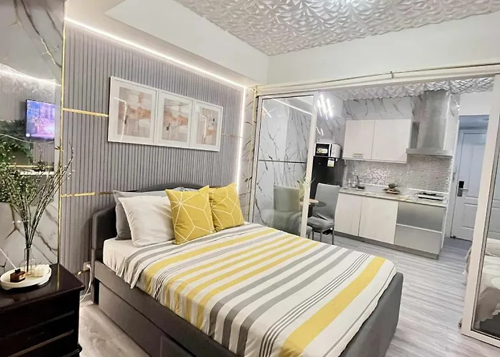 Aparthotel Azure Staycation By Cm *
